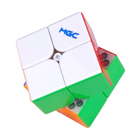 Kostka YJ MGC Beta 2x2 Magnetic Ball-Core UV pod kątem